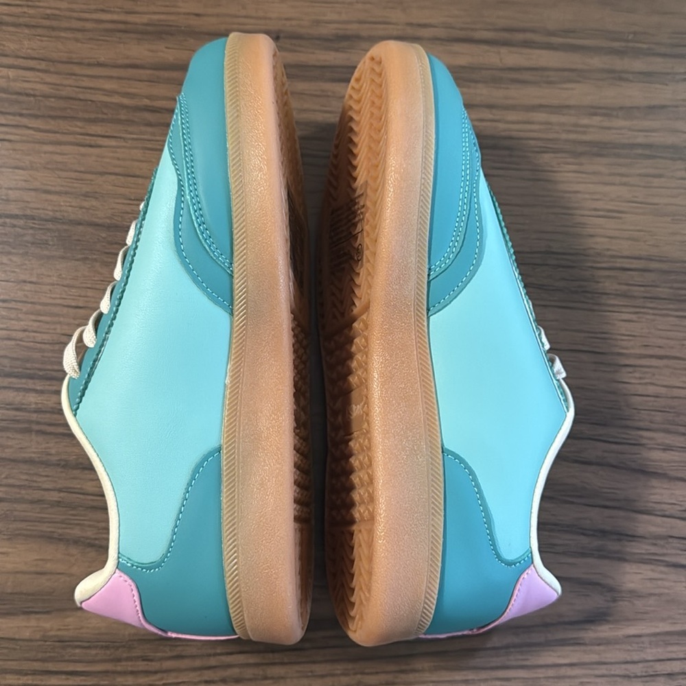 Brand NEW La Shiloh Women’s Stylish Teal and White Sneakers - Picture 8 of 8